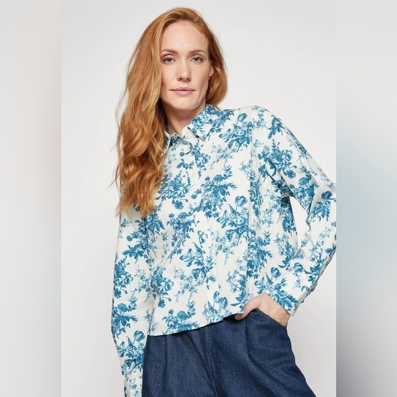 Gap LoveShackFancy Collab Floral Cropped Button Up Shirt. Size M - Picture 2 of 7